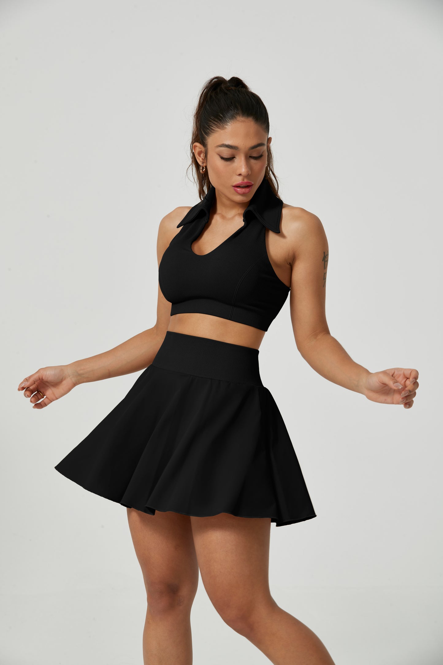 Black Tennis Skirt Skorts for Women with Pockets Athletic Girls Mini Golf Skirts for Women with Shorts for Running